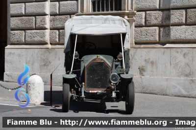 Fiat 18 BL
Esercito Italiano
Mezzo Storico
Parole chiave: Fiat 18_BL Festa_della_Repubblica_2015