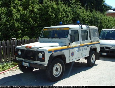 Land Rover Defender 110
Protezione Civile
Nucleo Provinciale di Treviso
Parole chiave: Land-Rover Defender_110 Raduno_Nazionale_VVF_2010