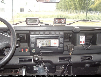 Land Rover Defender 130
Vigili del Fuoco
Distaccamento Permanente di Codigoro
VF 22070
prima fornitura regione Emilia Romagna
Particolare abitacolo
Parole chiave: Land-Rover Defender_130 VF22070