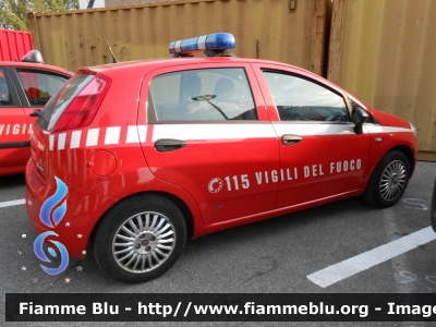 Fiat Grande Punto
Vigili del Fuoco
VF 25122
Parole chiave: Fiat Grande_Punto VF25122