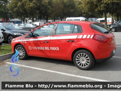 Fiat Nuova Bravo
Vigili del Fuoco
VF 26273
Parole chiave: Fiat Nuova_Bravo VF26273 Reas_2012
