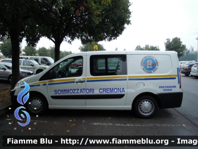 Fiat Scudo IV serie
Protezione Civile
Sommozzatori Cremona
Parole chiave: Fiat Scudo_IVserie Reas_2013