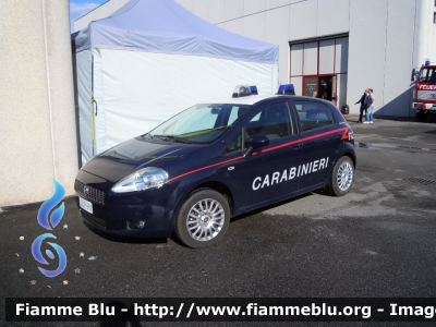 Fiat Grande Punto
Carabinieri
CC CP 987
Parole chiave: Fiat Grande_Punto CCCP987 Reas_2011