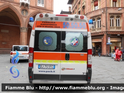 Fiat Ducato X250
Pubblica Assistenza Città di Bologna
Ambulanza Allestimento Vision
Parole chiave: Fiat Ducato_X250 Ambulanza