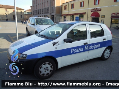 Fiat Punto II serie
Polizia Municipale Ferrara
Parole chiave: Fiat Punto_IIserie Mille_Miglia_2012