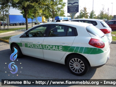 Fiat Nuova Bravo
Polizia Locale
Comune di Desenzano Del Garda (BS)
POLIZIA LOCALE YA 695 AG
Parole chiave: Fiat Nuova_Bravo POLIZIALOCALEYA695AG Reas_2012