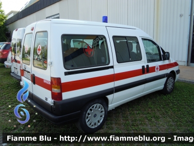 Fiat Scudo III serie
Croce Rossa Italiana
Comitato Locale di Masone (GE)
Automedica allestimento Oregon
CRI A223B
Parole chiave: Fiat Scudo_IIIserie CRIA223B Automedica Reas_2012