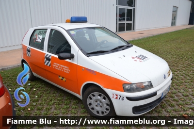Fiat Punto II serie
118 Regione Emilia Romagna
Gestione Emergenza Cantieri Alta Velocità 
e Variante di Valico
Automedica allestita "Vision"
BO2273
Parole chiave: Fiat Punto_IIserie Automedica Reas_2013