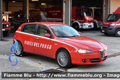 Alfa Romeo 147 II Serie
Vigili del Fuoco
Comando Provinciale di Rovigo
VF 28450
Parole chiave: Alfa-Romeo 147_IISerie VF28450