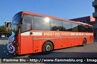 Irisbus Dallavia Tiziano
Vigili del Fuoco
VF 23486
Parole chiave: Irisbus Dallavia_Tiziano VF23486