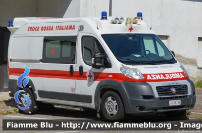 Fiat Ducato X250
Croce Rossa Italiana
Comitato Provinciale di FerraraDelegazione di Boccaleone d'Argenta
Allestimento Vision
CRI 167 AE
Parole chiave: Fiat Ducato_X250 CRI167AE Ambulanza