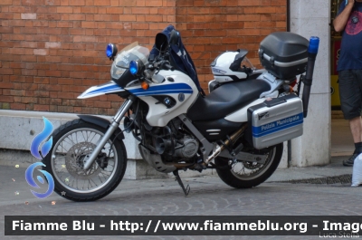 Bmw F650GS
Polizia Municipale Ferrara
Moto 22
Parole chiave: Bmw F650GS