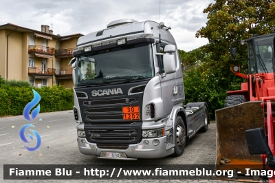 Scania R730
Vigili del Fuoco
Comando Provinciale Forlì-Cesena
VF 32740
Parole chiave: Scania R730 VF32740