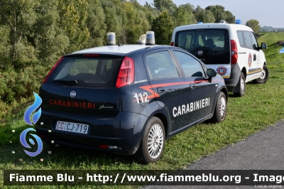 Fiat Grande Punto
Carabinieri
CC CJ 719
Parole chiave: Fiat Grande_Punto CCCJ719Simultatem_2021