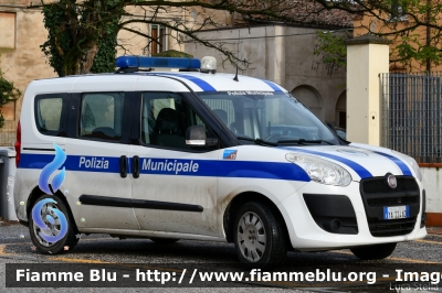 Fiat Doblò III serie
Polizia Municipale Unione dei Comuni
di Ro, Copparo, Berra, Formignana, Tresigallo
Allestimento Focaccia
Parole chiave: Fiat Doblò_IIIserie