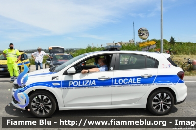 Fiat Nuova Tipo
Polizia Municipale Ferrara
Auto 10
Parole chiave: Fiat Nuova_Tipo Giro_D_Italia_2021