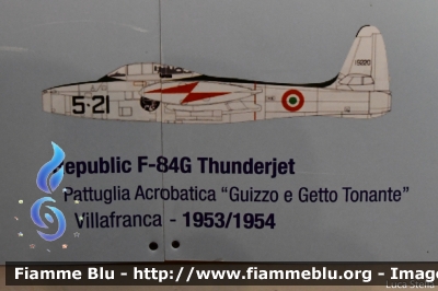 Pattuglia Acrobatica Nazionale
Aeronautica Militare Italiana
Museo dell'aria Castello di San Pelagio
