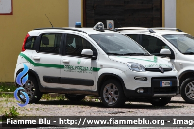 Fiat Nuova Panda 4x4 II serie
Corpo Forestale Provincia di Trento
CF N01 TN
Parole chiave: Fiat Nuova_Panda_4x4_IIserie CFN01TN