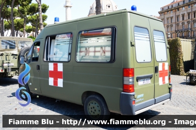Fiat Ducato II serie
Esercito Italiano
Sanità Militare
EI AX 697
Parole chiave: Fiat Ducato_IIserie Ambulanza EIAX697 Festa_della_Repubblica_2015