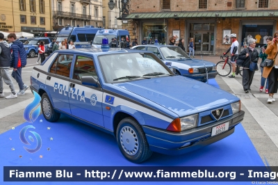 Alfa Romeo 75 II serie
Polizia di Stato
Polizia Stradale
POLIZIA A8539
Parole chiave: Alfa-Romeo 75_IIserie POLIZIAA8539 Festa_della_Polizia_2023