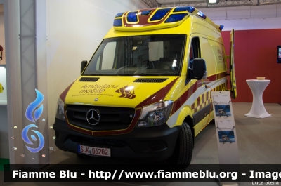 Mercedes-Benz Sprinter III serie restyle
Ambulanza dimostrativa
allestita Ambulanz Mobile 
Parole chiave: Mercedes-Benz Sprinter_IIIserie_restyle Ambulanza Reas_2016