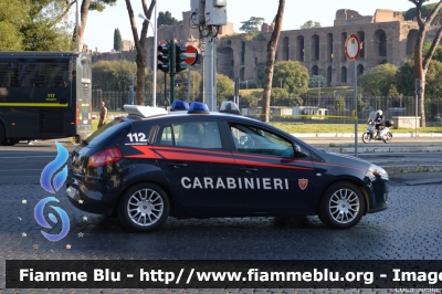 Fiat Nuova Bravo
Carabinieri
CC CJ 905
Parole chiave: Fiat Nuova_Bravo CCCJ905 Festa_della_Repubblica_2015