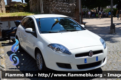 Fiat Nuova Bravo
Polizia Roma Capitale
Parole chiave: Fiat Nuova_Bravo Festa_della_Repubblica_2015