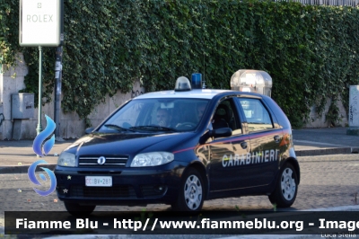 Fiat Punto III serie
Carabinieri
CC BV 281
Parole chiave: Fiat Punto_IIIserie CCBV281 Festa_della_Repubblica_2015