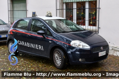 Fiat Grande Punto
Carabinieri
CC CJ 719
Parole chiave: Fiat Grande_Punto  CCCJ719 Santa_BArbara_2022