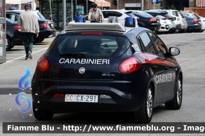 Fiat Nuova Bravo
Carabinieri
Nucleo Operativo Radiomobile
CC CX 291
Parole chiave: Fiat Nuova_Bravo CCCX291