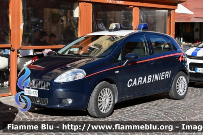 Fiat Grande Punto
Carabinieri
CC DG 772
Parole chiave: Fiat Grande_Punto CCDG772 festa_Forze_Armate_2019