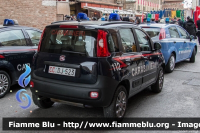 Fiat Nuova Panda 4x4 II serie
Carabinieri
CC DJ 523
Parole chiave: Fiat Nuova_Panda_4x4_IIserie CCDJ523 Festa_delle_Forze_armate_2016