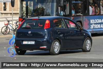 Fiat Punto IV serie
Carabinieri
CC DP 642
Parole chiave: Fiat Punto_IVserie CCDP642