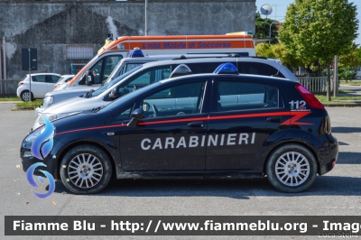 Fiat Punto VI serie
Carabinieri
CC DQ 039
Parole chiave: Fiat Punto_VIserie CCDQ039
