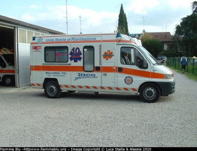 Fiat Ducato II Serie
Nico Soccorso - Migliarino
Ambulanza Nico 10 
Ex-ambulanza di emergenza ora adibita ai trasporti ordinari
Parole chiave: Fiat Ducato_IISerie Ambulanza