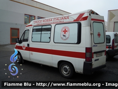 Fiat Ducato II serie
Croce Rossa Italiana
Comitato Locale di Reggio Emilia
CRI 14614
Parole chiave: Fiat Ducato_IIserie CRI14614 Reas_2013