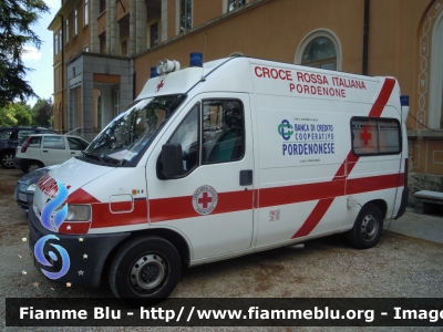Citroen Jumper I Serie
Croce Rossa Italiana 
Comitato Locale di Cividale del Friuli
Allestimento Bollanti
CRI 14726
Parole chiave: Citroen Jumper_ISerie CRI14726 Ambulanza