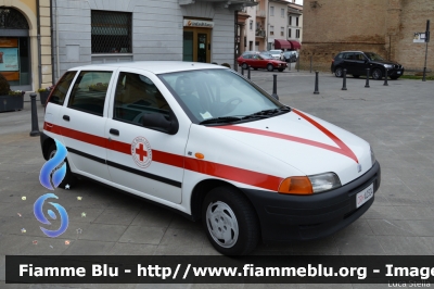 Fiat Punto I serie
Croce Rossa Italiana
Comitato Locale di Bertinoro Forlimpopoli
CRI A 2324
Parole chiave: Fiat Punto_Iserie CRIA2324