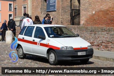 Fiat Punto I serie
Croce Rossa Italiana
Comitato Provinciale di Ferrara
CRI A2638
Parole chiave: Fiat Punto_Iserie CRIA2683