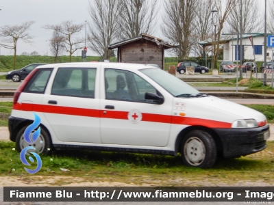 Fiat Punto I serie
Croce Rossa Italiana
Delegazione Locale di Comacchio
CRI A2638
Parole chiave: Fiat Punto_Iserie CRIA2638