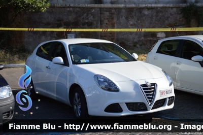 Alfa Romeo Nuova Giulietta
Dipartimento Nazionale della Protezione Civile
DPC A0243
Parole chiave: Alfa-Romeo Nuova_Giulietta DPCA0243 Festa_della_Repubblica_2015
