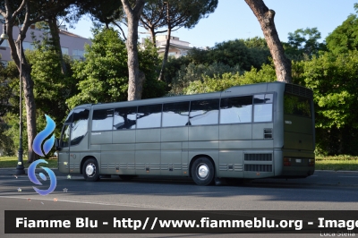 Iveco Orlandi EuroClass
Esercito Italiano
EI 759 DL
Parole chiave: Iveco-Orlandi EuroClass EI759DL Festa_Della_Repubblica_2015