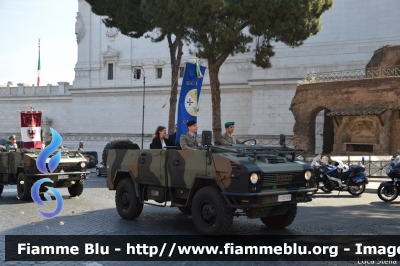 Iveco VM90
Esercito Italiano
EI CZ 239
Parole chiave: Iveco VM90 Festa_della_Repubblica_2015 EICZ239