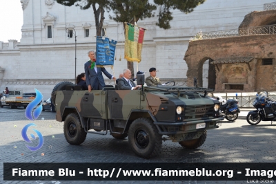 Iveco VM90
Esercito Italiano
EI CZ 669
Parole chiave: Iveco VM90 Festa_della_Repubblica_2015 EICZ669