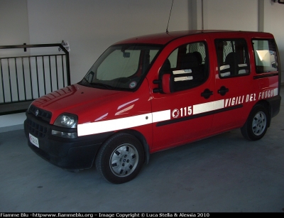 Fiat Doblò I serie
Vigili del Fuoco
Comando Provinciale di Ferrara
VF 22155
Parole chiave: Fiat Doblò_Iserie VF22155
