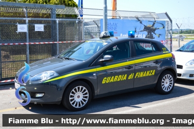 Fiat Nuova Bravo
Guardia di Finanza
GdiF 053 BF
Parole chiave: Fiat Nuova_Bravo GdiF053BF Festa_della_Repubblica_2015