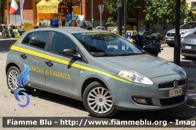 Fiat Nuova Bravo
Guardia di Finanza
Reparto Operativo Aereonavale
GdiF 336 BD
Parole chiave: Fiat Nuova_Bravo GDIF336BD Air_show_2019 / / / Valore_Tricolore_2019