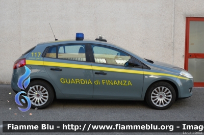 Fiat Nuova Bravo
Guardia di Finanza
GdiF 405 BD
Parole chiave: Fiat Nuova_Bravo GdiF405BD Reas_2017