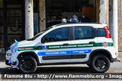 Fiat Nuova Panda 4x4 II Serie
Protezione Civile
Provincia di Ferrara
Guardie Ecologiche Volontarie
Allestimento Focaccia
Parole chiave: Fiat Nuova_Panda_4x4_IISerie Festa_della_Polizia_2019