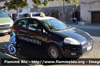 Fiat Grande Punto
Carabinieri
CC CN 626
Parole chiave: Fiat Grande_Punto CCCN626 Festa_della_Repubblica_2015
